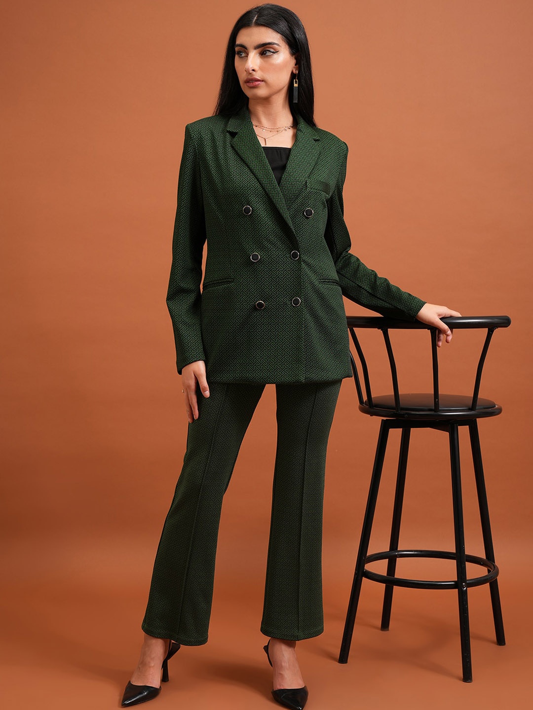 

CHIC BY TOKYO TALKIES Green Self Design Double Breasted Blazer With Trousers