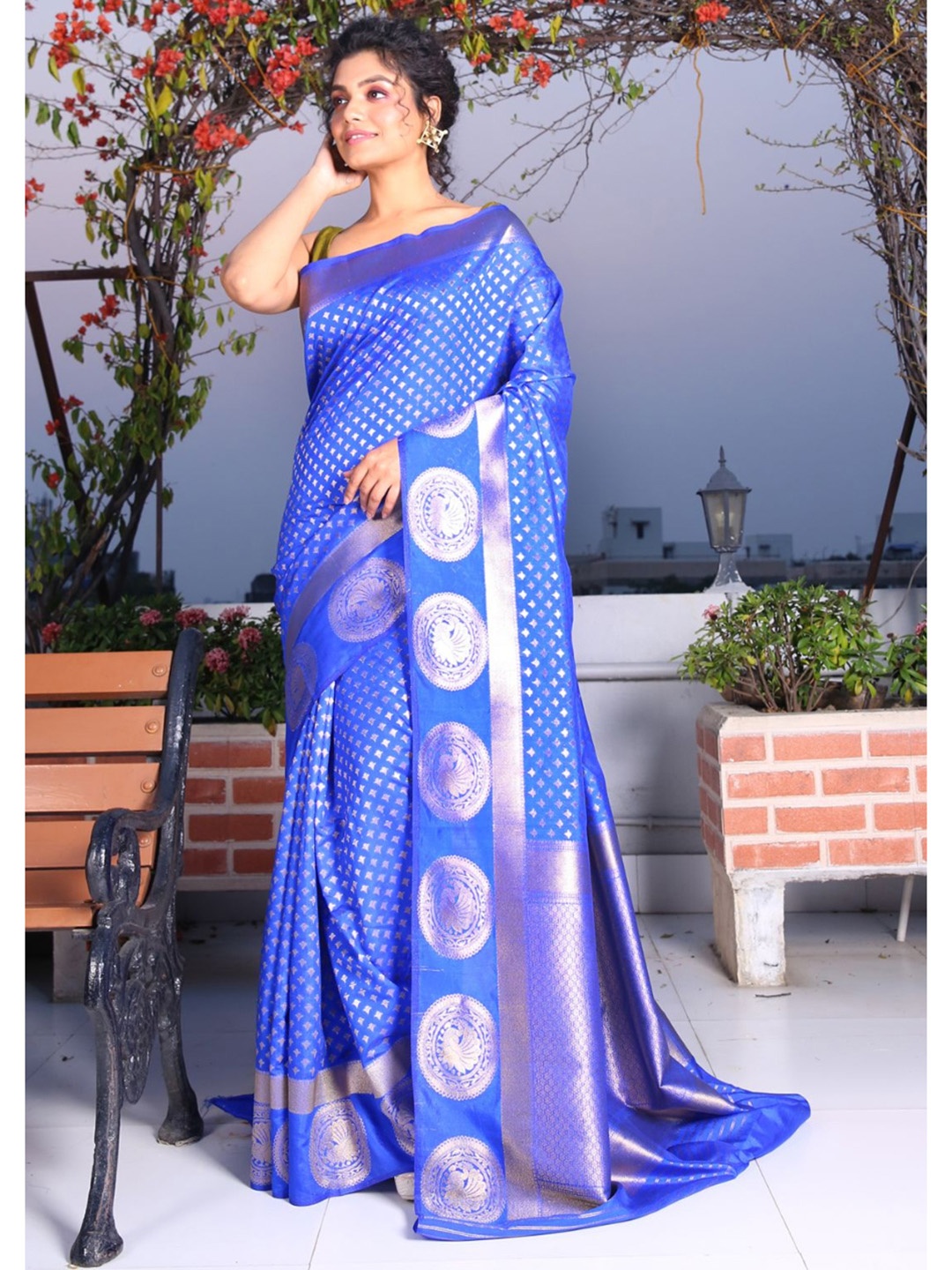 

Charukriti Ethnic Motifs Silk Cotton Zari Brocade Saree, Blue