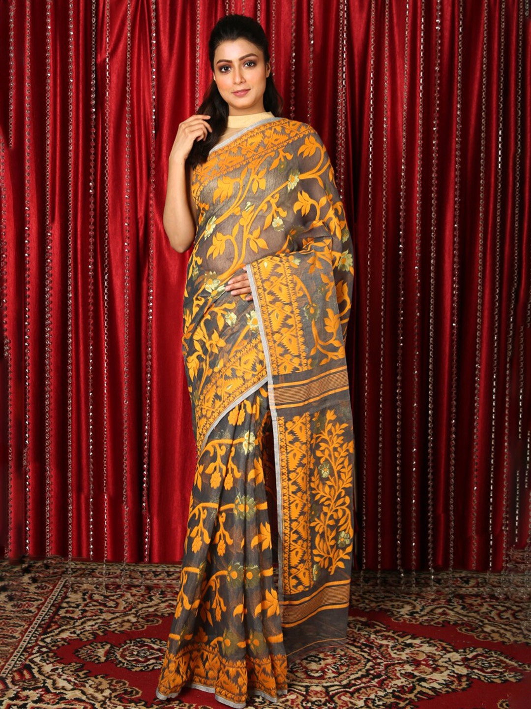 

Charukriti Ethnic Motifs Woven Design Silk Cotton Jamdani Saree, Grey