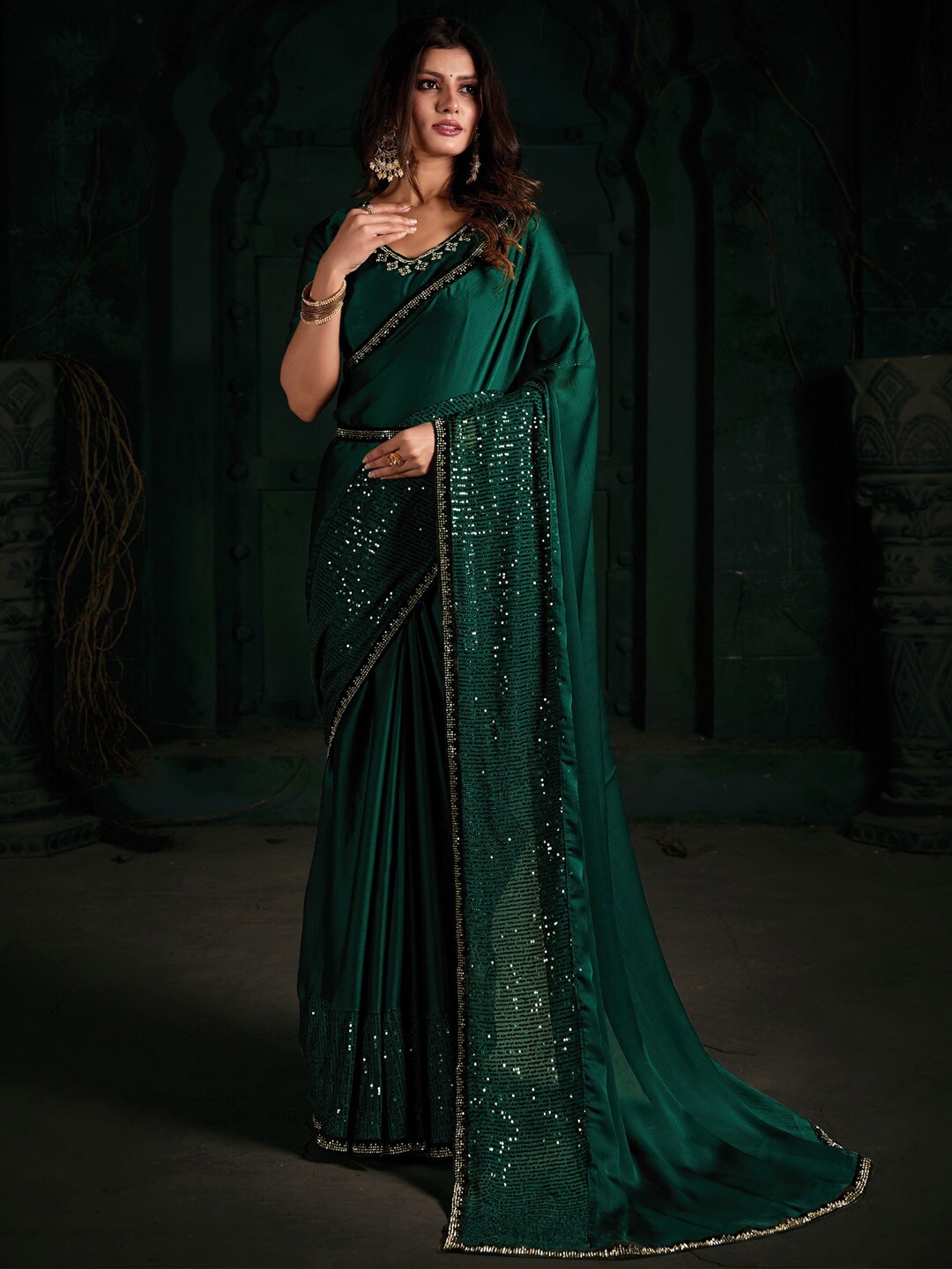 

Saree mall Embellished Sequinned Poly Chiffon Saree, Teal