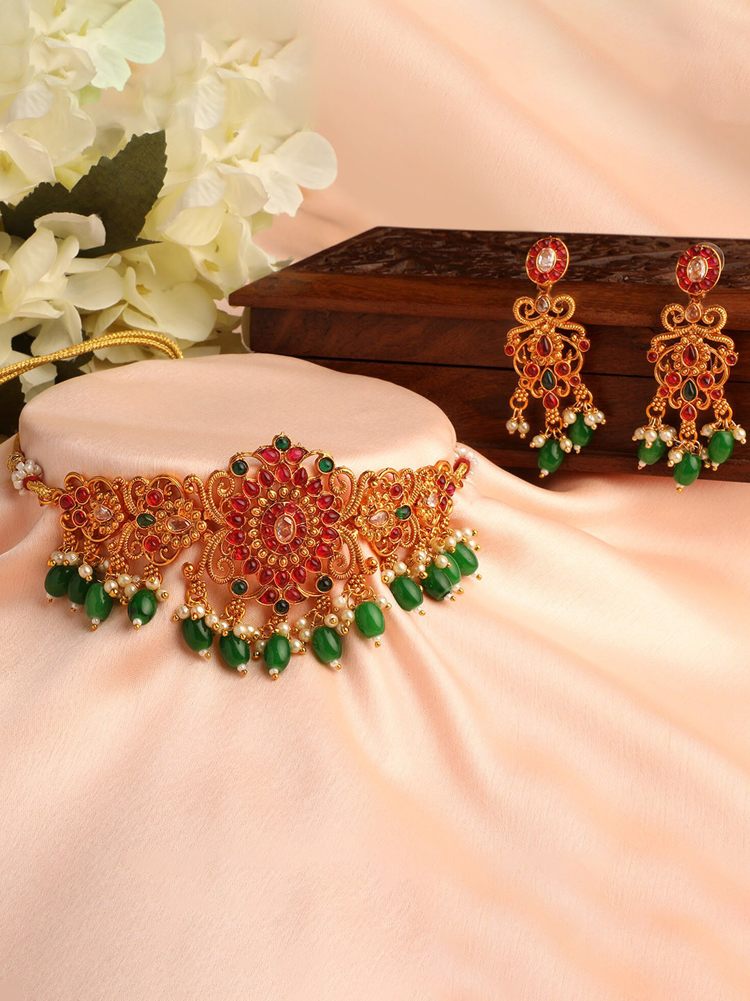 

Shining Diva Gold Plated Artificial Stones-Studded & Beads Beaded Necklace & Earrings