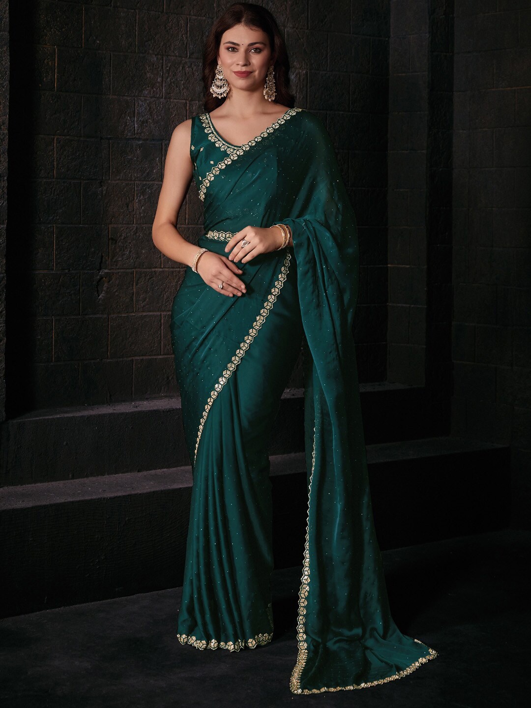 

Saree mall Embellished Beads & Stones Satin Silk Saree, Green