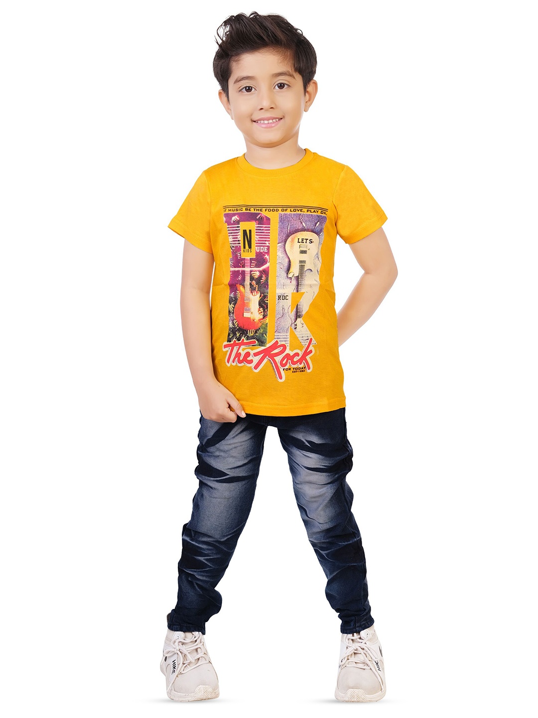 

CELEBRITY CLUB Boys Printed T-Shirt With Trouser, Yellow