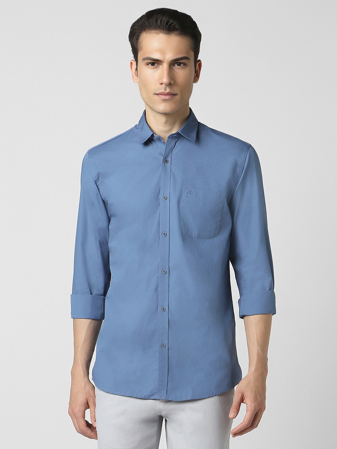 

Peter England Casuals Men Slim Fit Opaque Casual Shirt, Blue