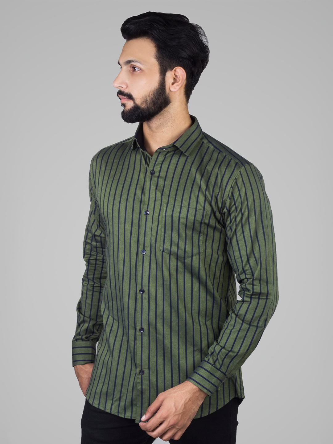 

INDIAN THREADS Striped Cotton Casual Shirt, Green