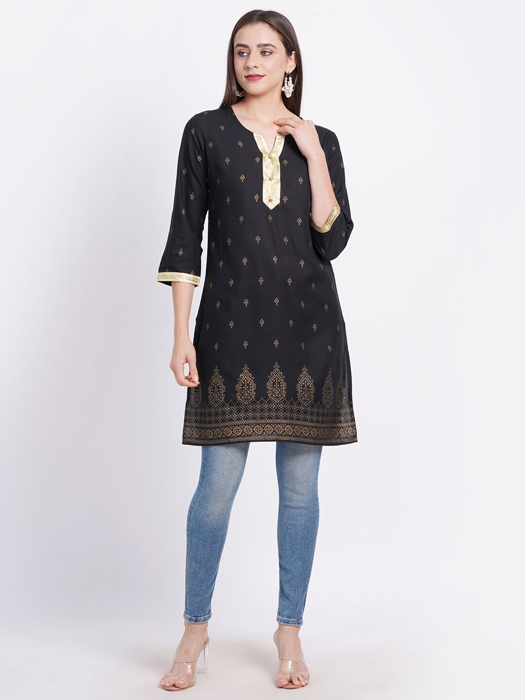 

VINISHAA KLOTHING Ethnic Motifs Printed Straight Kurta, Black