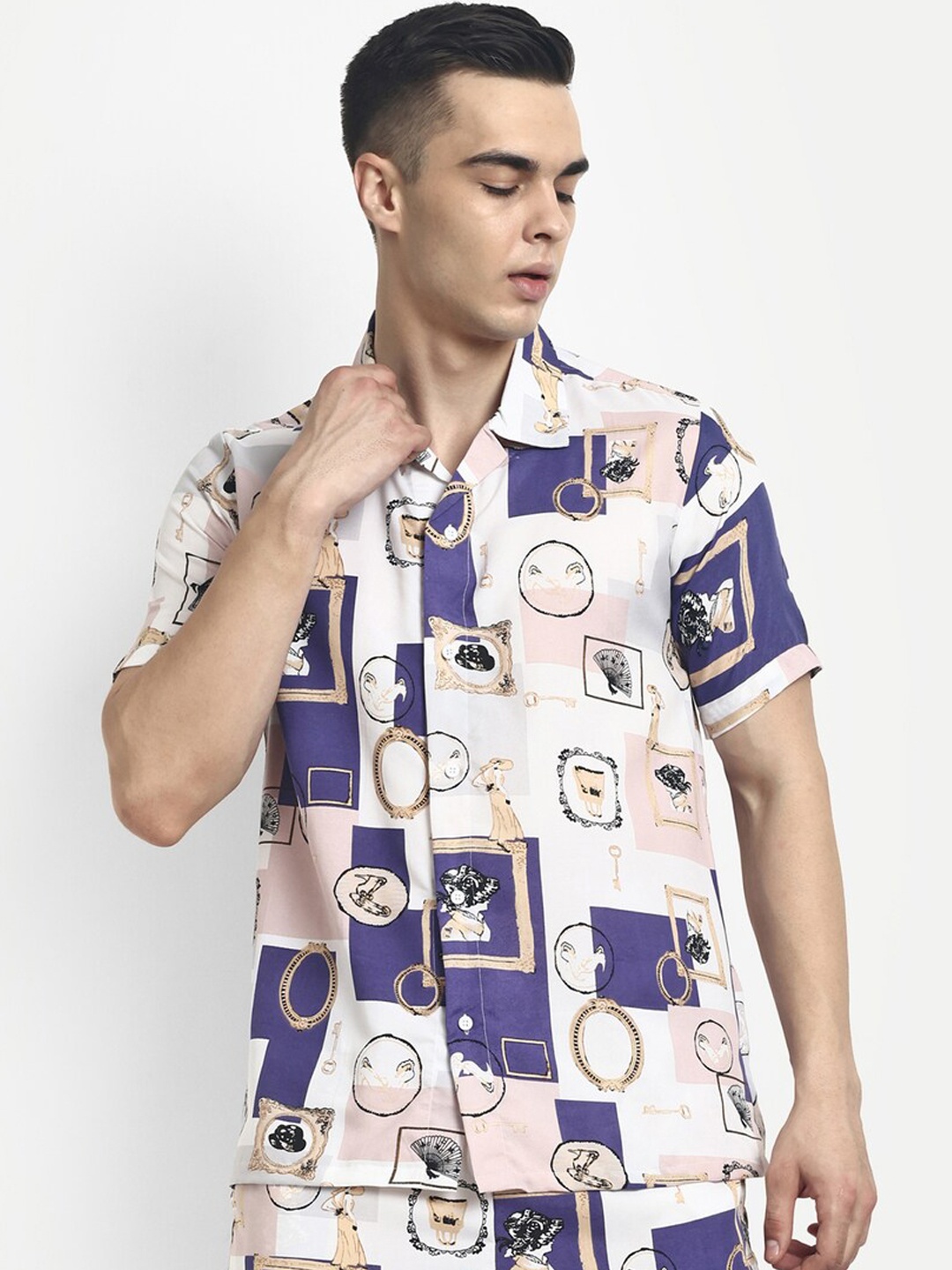 

GRECIILOOKS Printed Shirt With Shorts Co-Ords, Purple