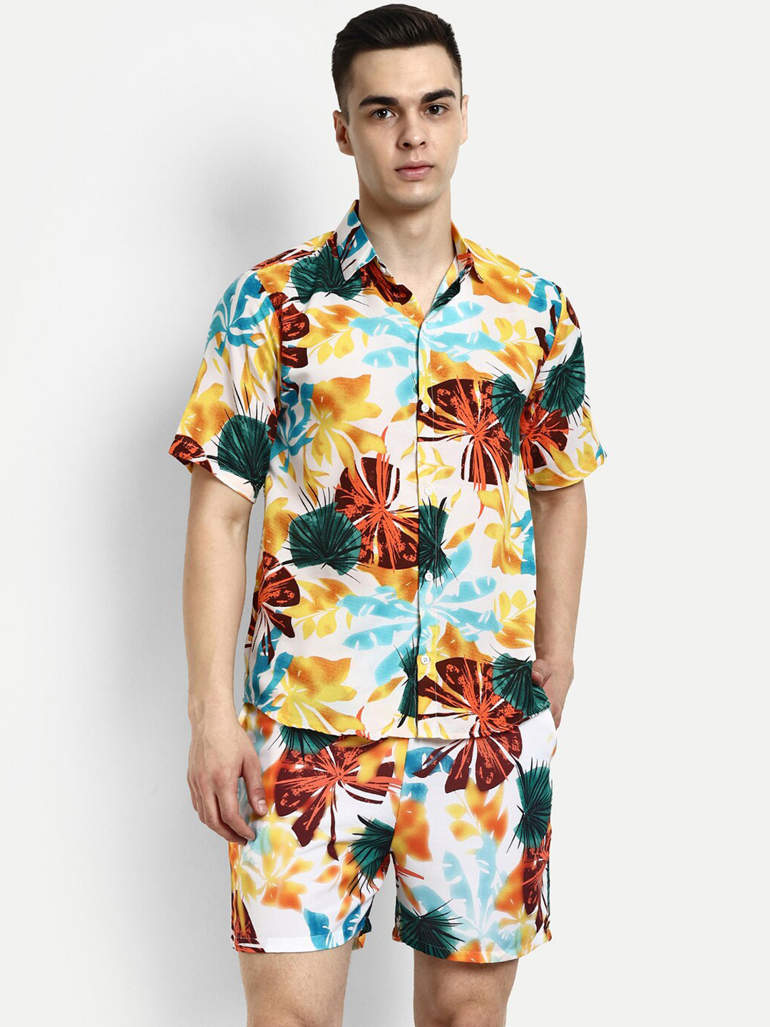 

GRECIILOOKS Abstract Printed Collar Neck Shirt & Mid-Rise Shorts, Orange