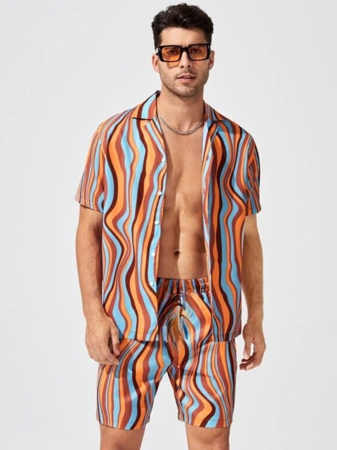 

GRECIILOOKS Printed Shirt With Shorts Co-Ords, Orange