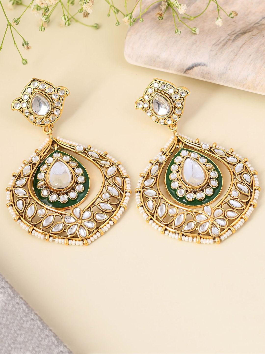 

Designbox Kundan-Studded Contemporary Chandbalis, Gold