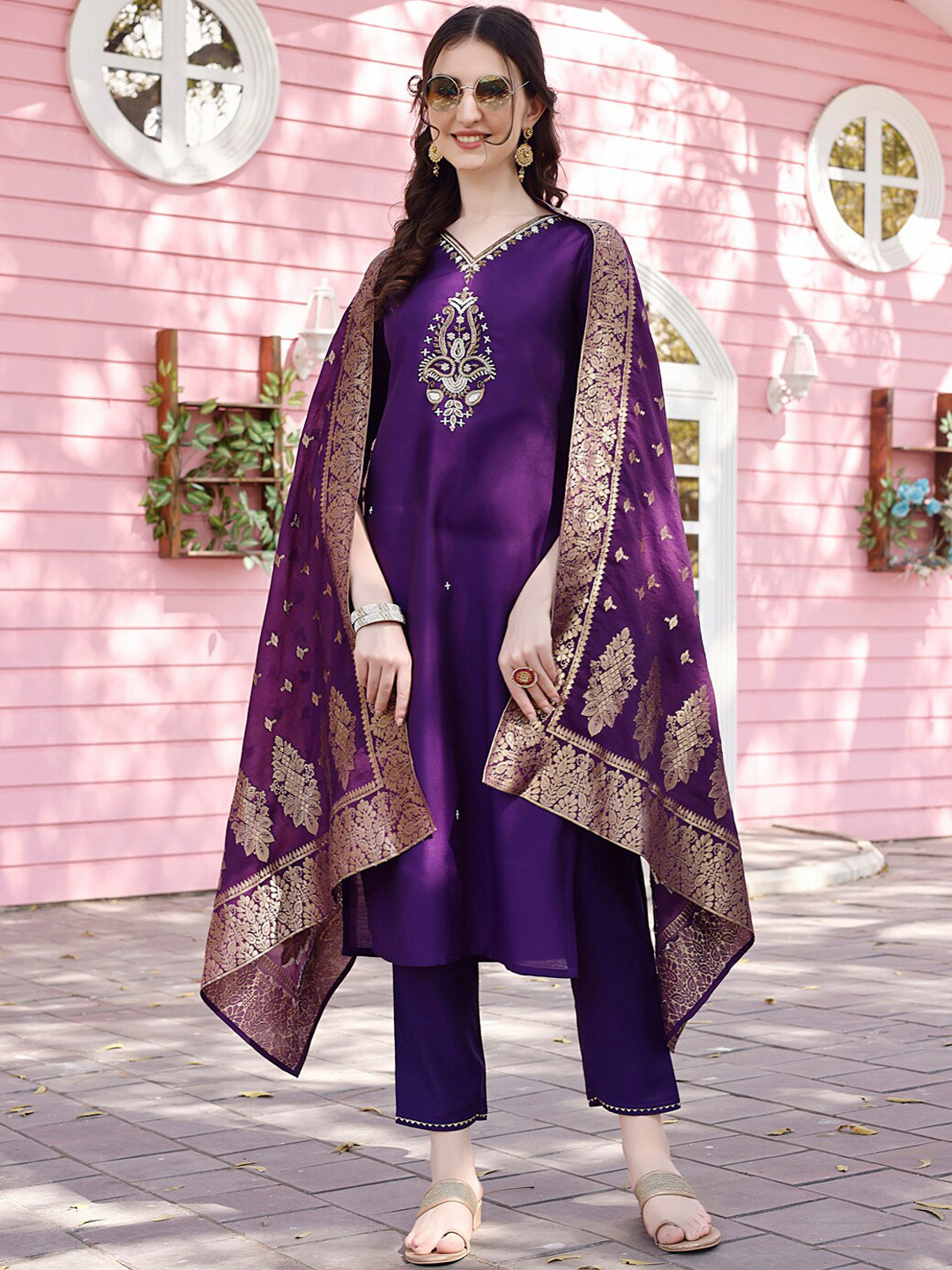 

Berrylicious Embroidered Regular Chanderi Cotton Kurta with Trousers & Dupatta, Purple