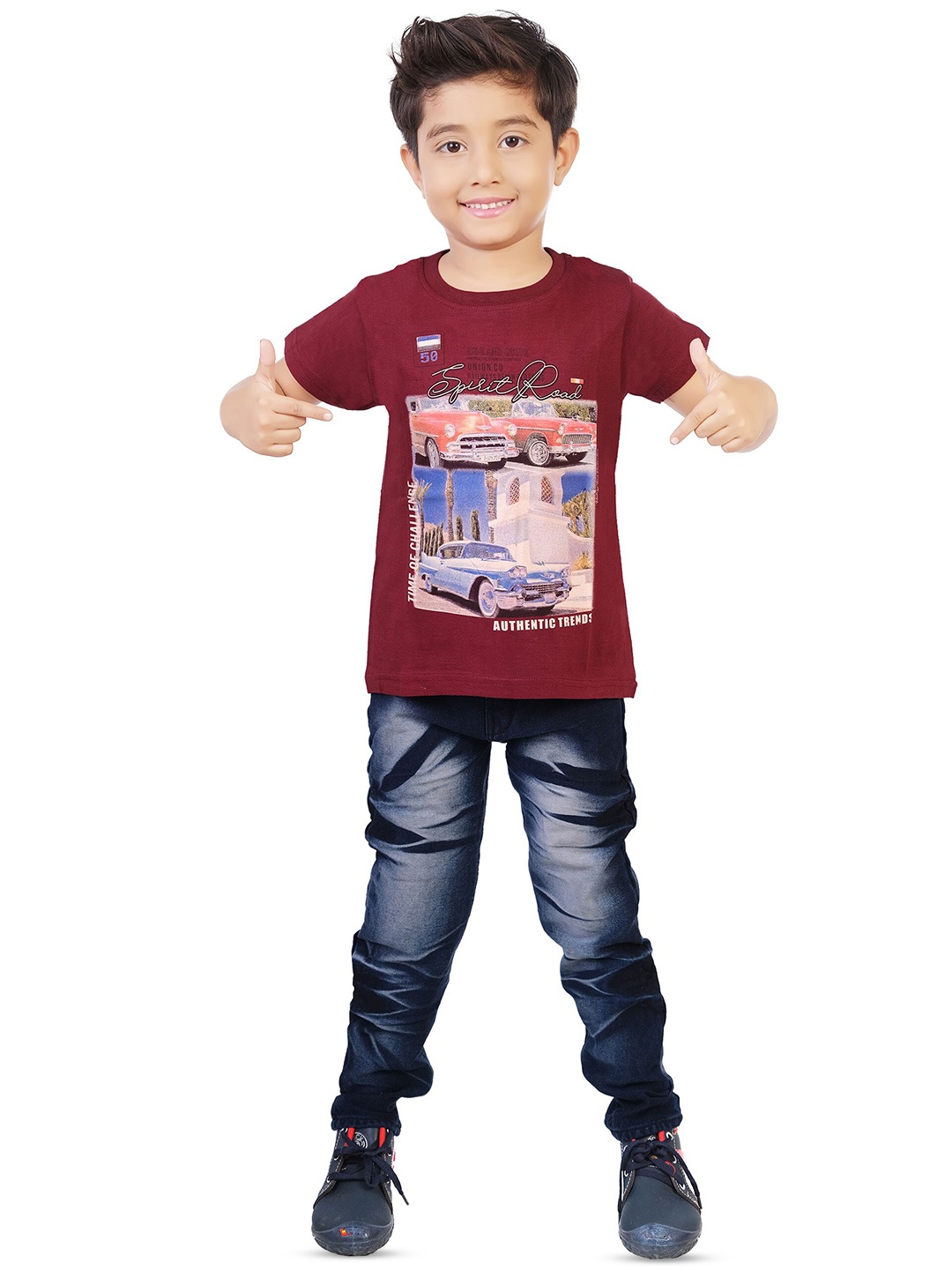 

BAESD Boys Printed T-shirt With Trousers, Maroon