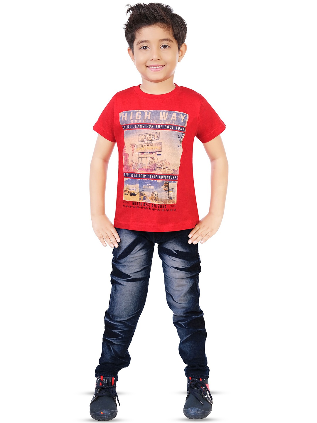 

BAESD Boys Printed T-shirt With Trousers, Red