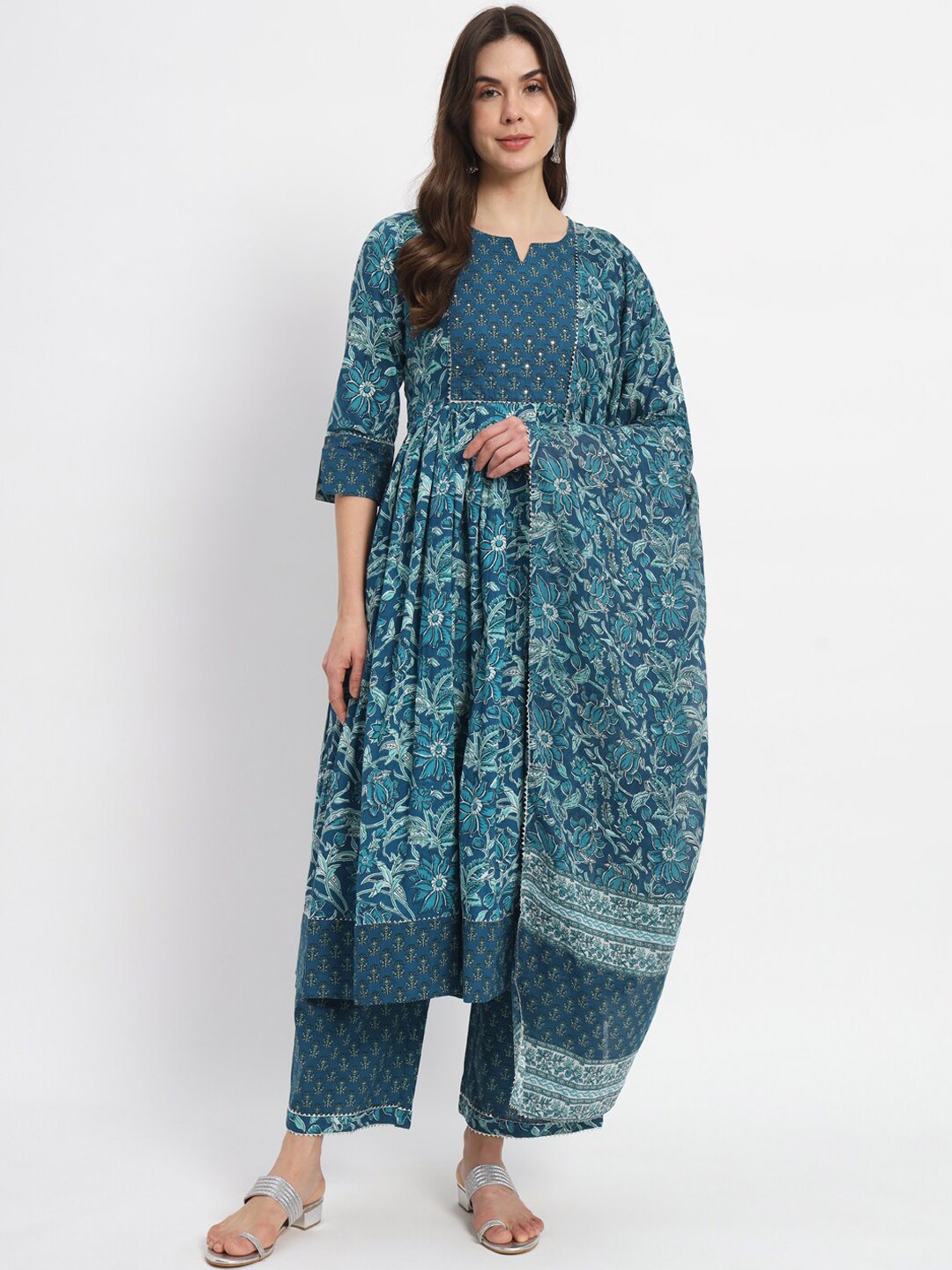 

SALWAT Floral Printed Gotta Patti Anarkali Kurta With Palazzo & Dupatta, Blue