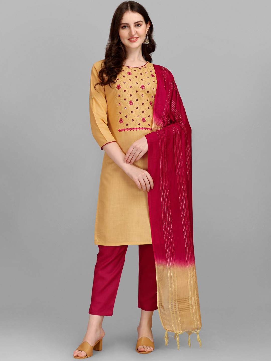 

GUFRINA Ethnic Motifs Yoke Design Regular Thread Work Kurta With Trousers & Dupatta, Beige