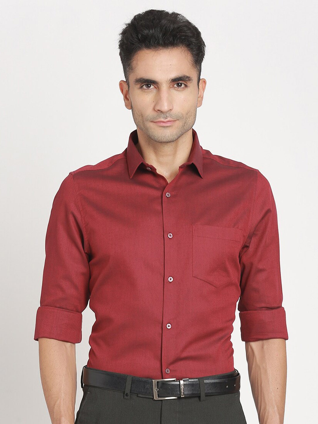 

Turtle Standard Slim Fit Pure Cotton Formal Shirt, Maroon