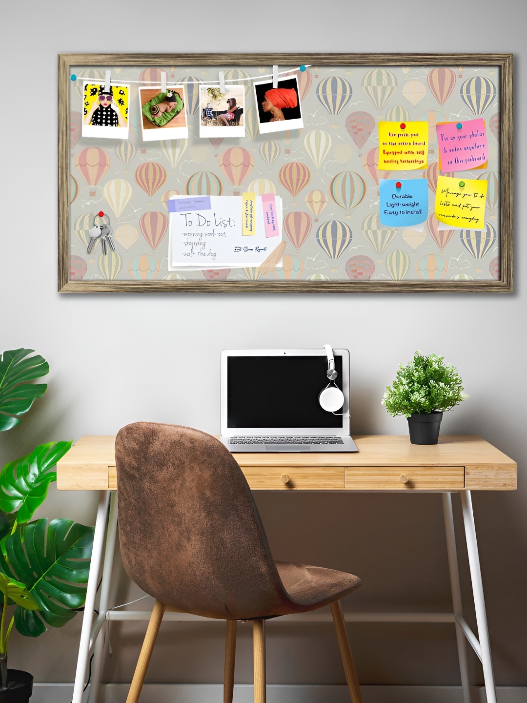 ArtzFolio Air Balloons Printed Hanging Bulletin Board With Sticky Notes, Copper