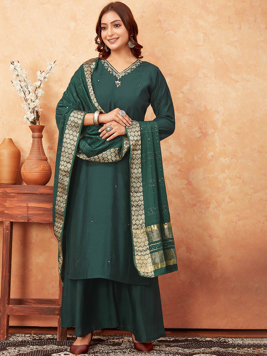 

Punrwa Ethnic Motifs Embroidered Raw Silk Kurta with Palazzos & Dupatta, Green