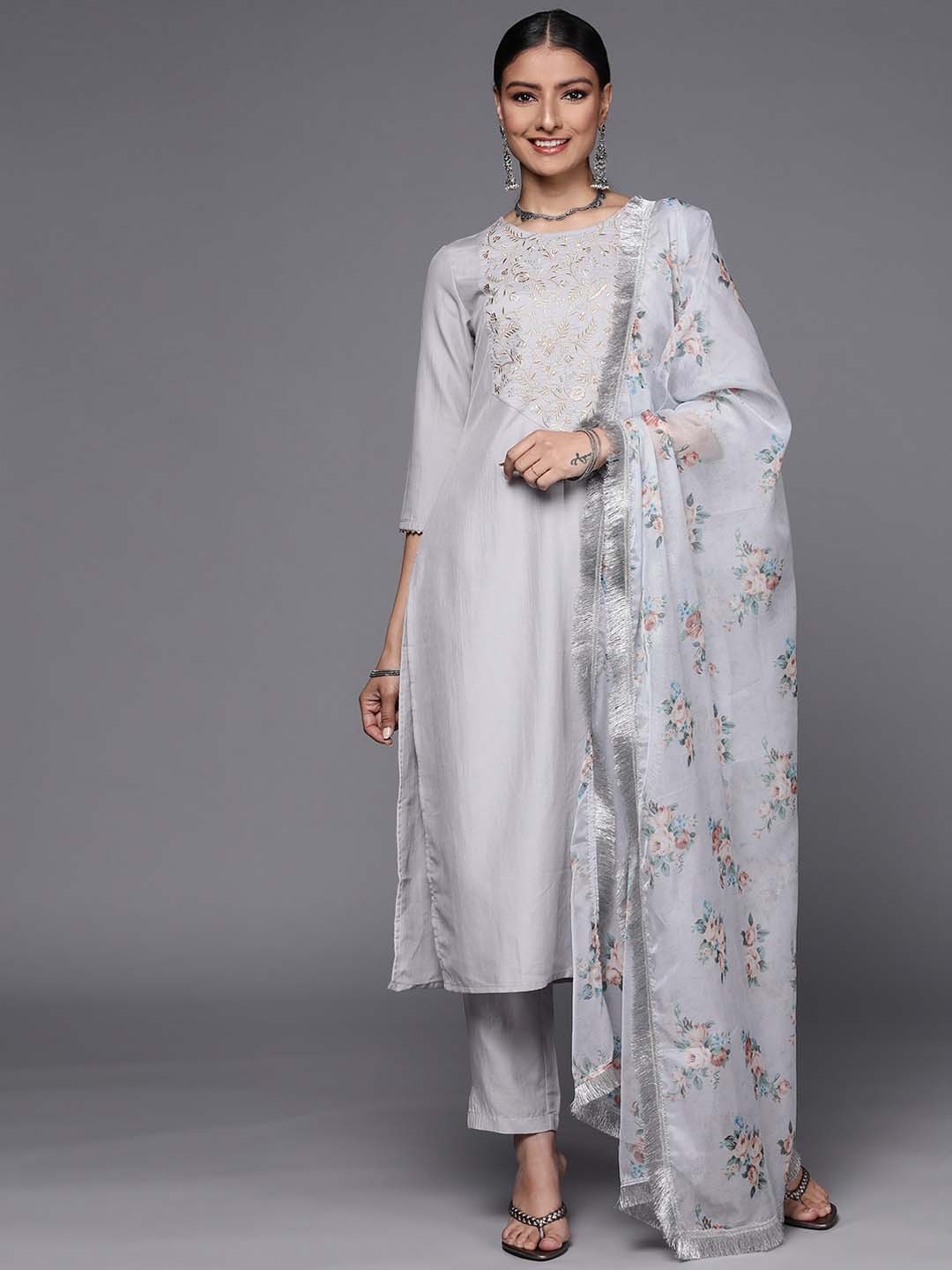 

KALINI Floral Embroidered Regular Thread Work Kurta With Trousers & Dupatta, Mauve