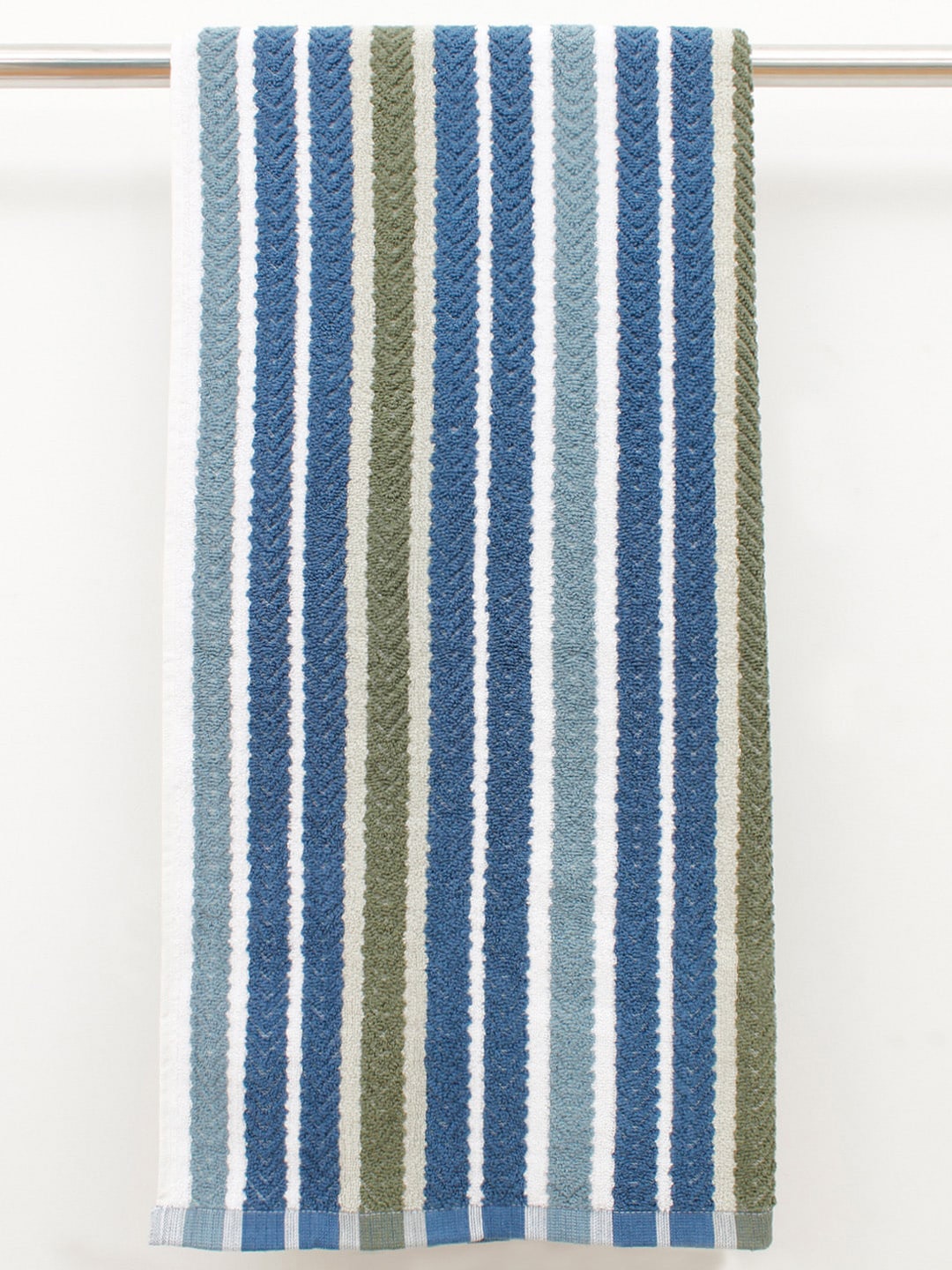 

AVI Living Blue & Grey Striped Cotton 500 GSM Bath Towel
