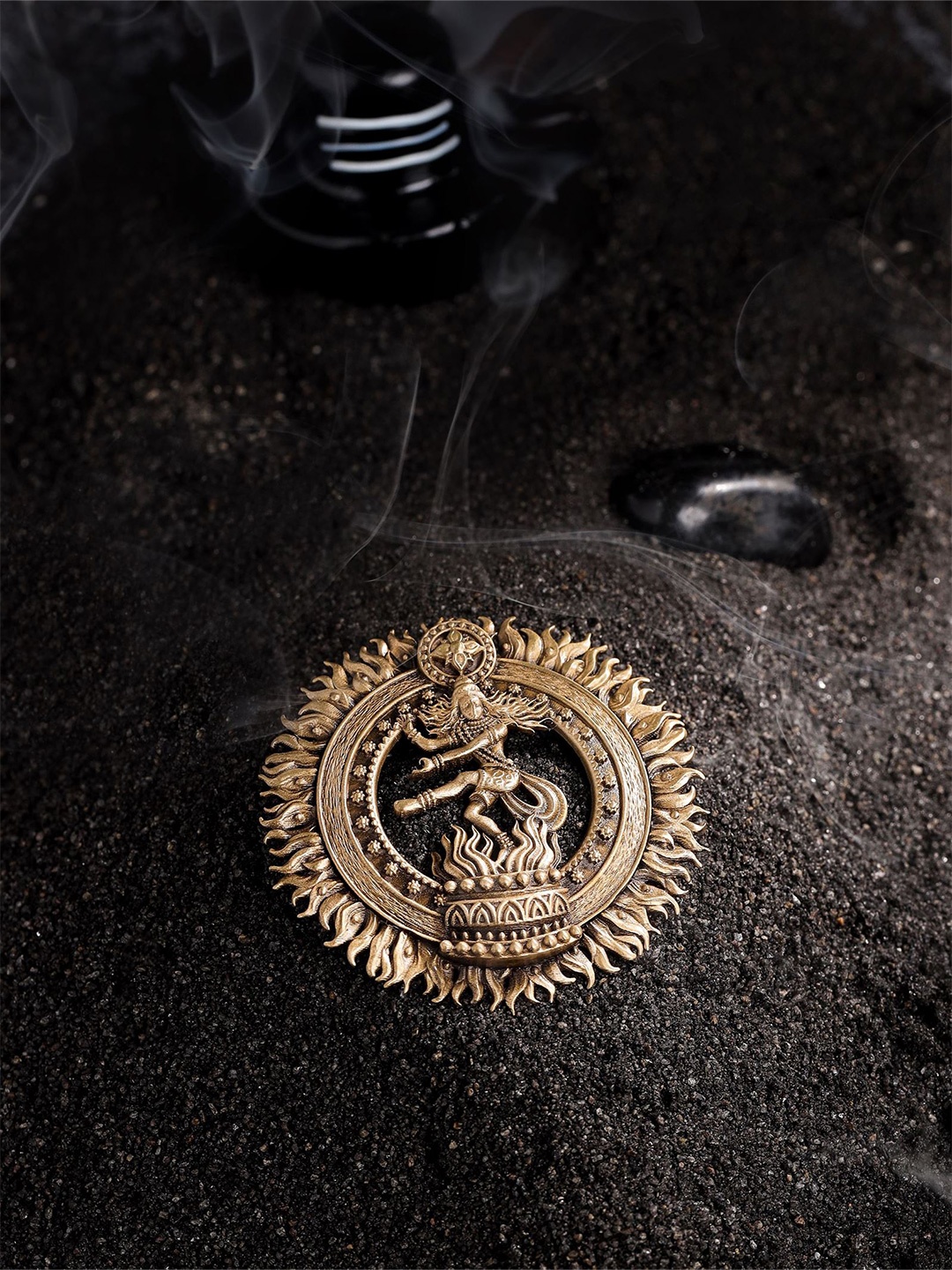 

COSA NOSTRAA Men Antique Shiva Tandava Natraja Ethnic Brooch, Gold