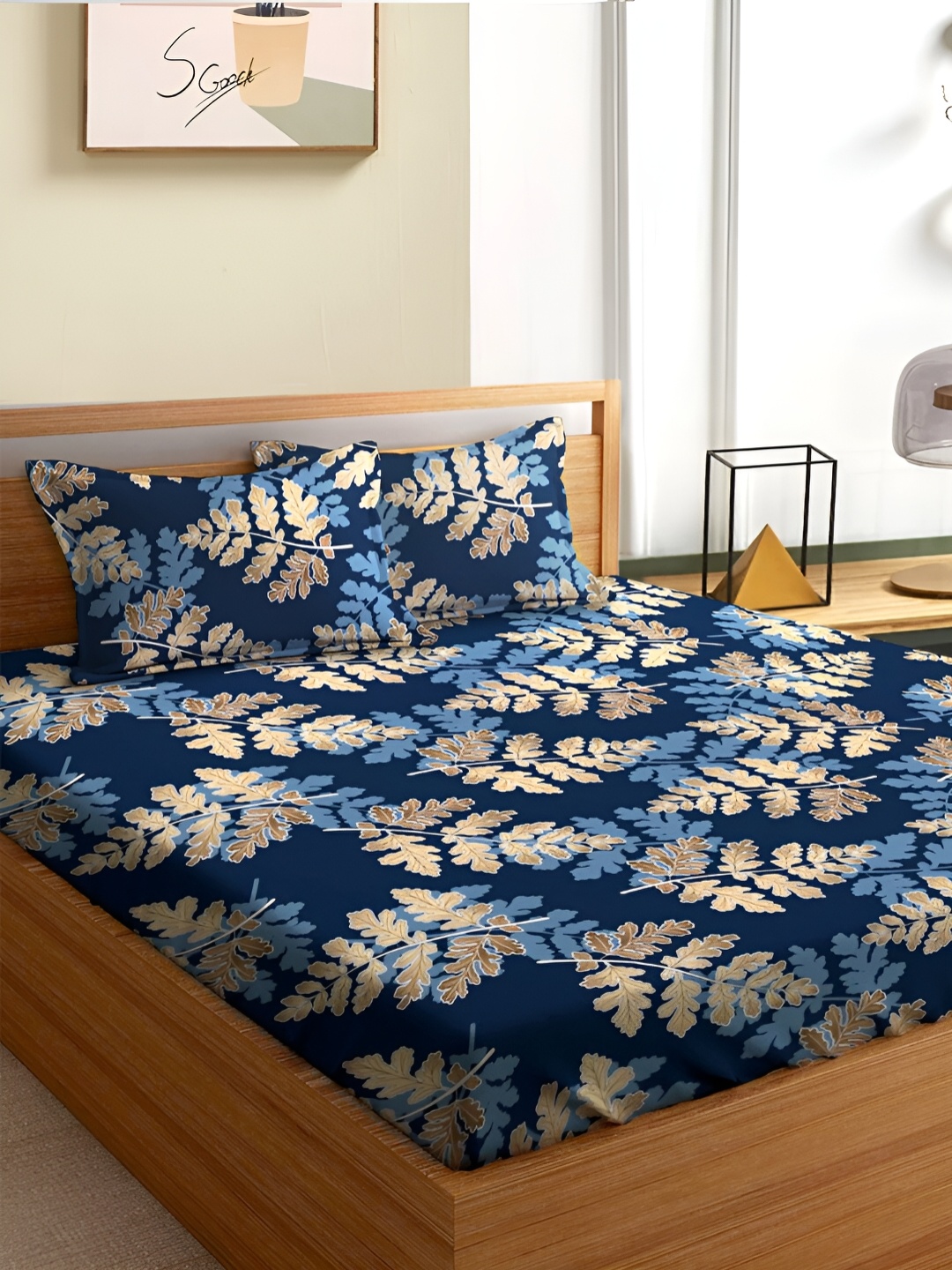 

Aura Blue & Brown Floral 180 TC Queen Bedsheet With 2 Pillow Covers