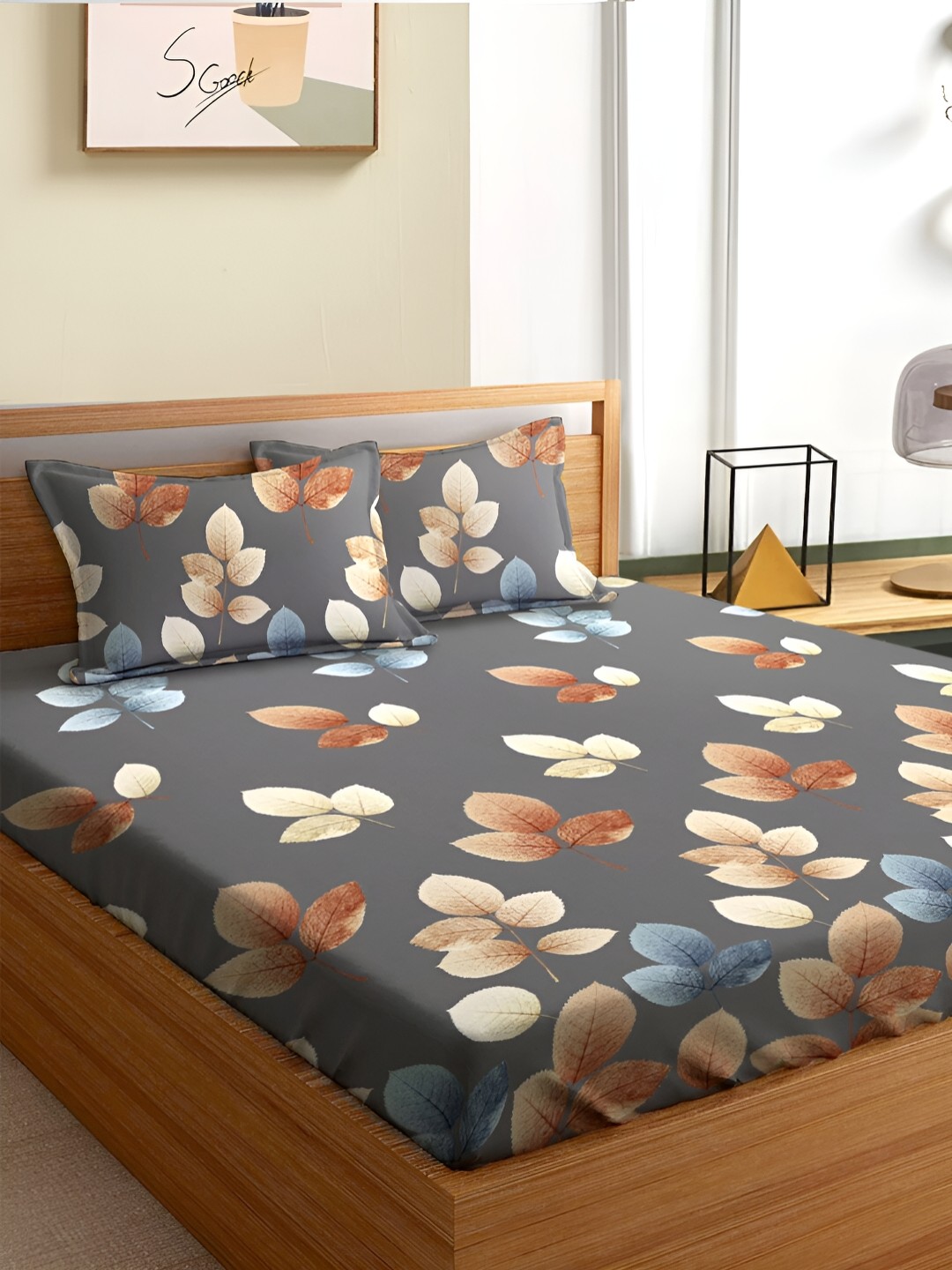

Aura Grey & Blue Floral 180 TC Queen Bedsheet With 2 Pillow Covers