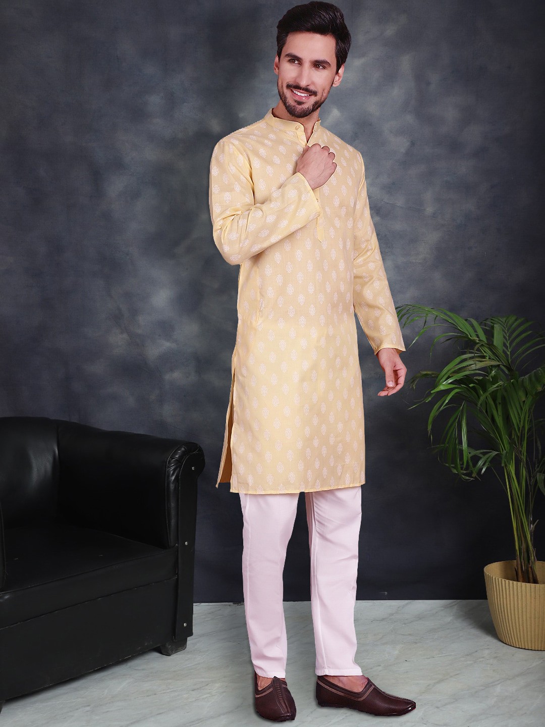 

Jompers Ethnic Motifs Printed Mandarin Collar Kurta With Churidar, Yellow