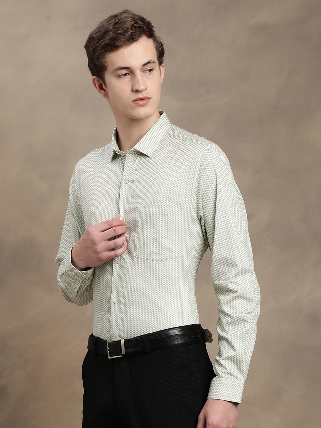 

Turtle Micro Ditsy Printed Standard Slim Fit Cotton Opaque Formal Shirt, Grey