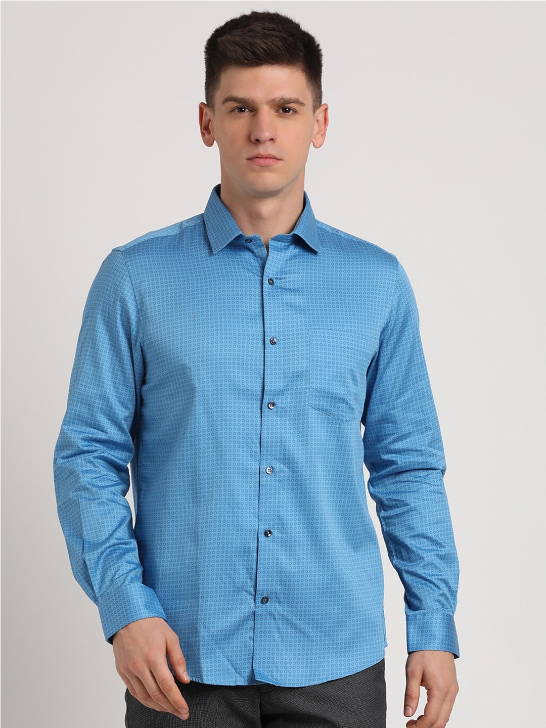 

Turtle Micro Ditsy Printed Standard Slim Fit Cotton Opaque Formal Shirt, Blue