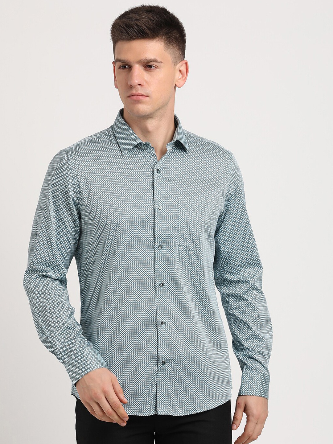 

Turtle Micro Ditsy Printed Standard Slim Fit Cotton Opaque Formal Shirt, Grey