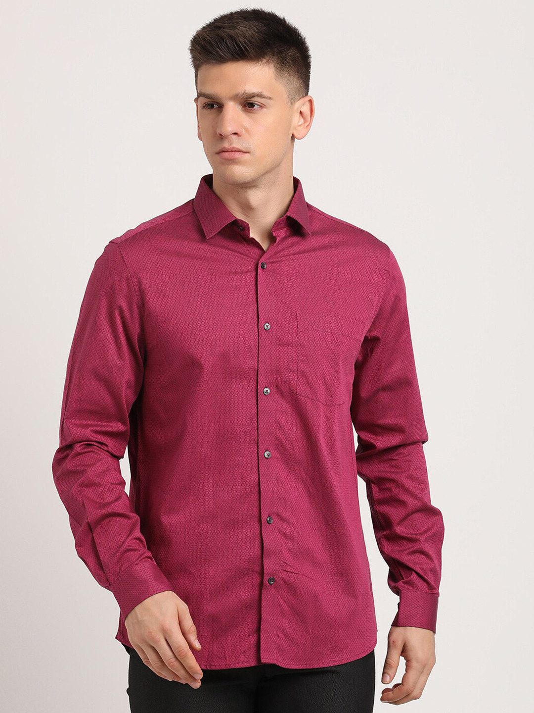 

Turtle Men Standard Slim Fit Cotton Formal Shirt, Maroon