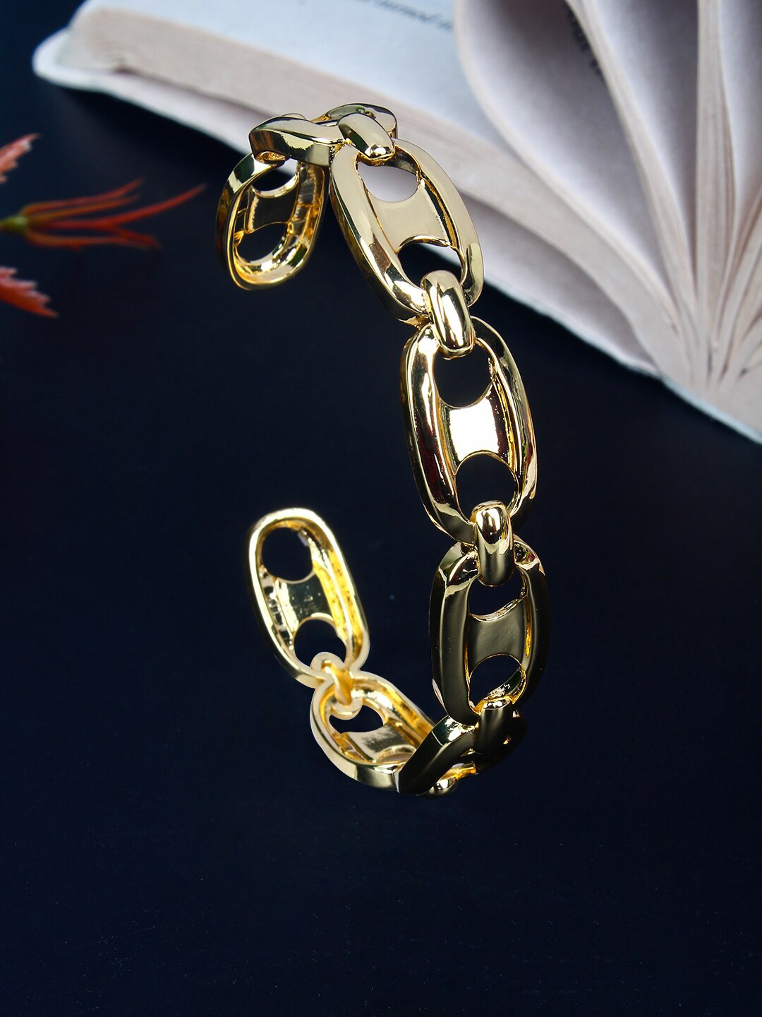 

DressBerry Gold-Plated Brass Cuff Bracelet