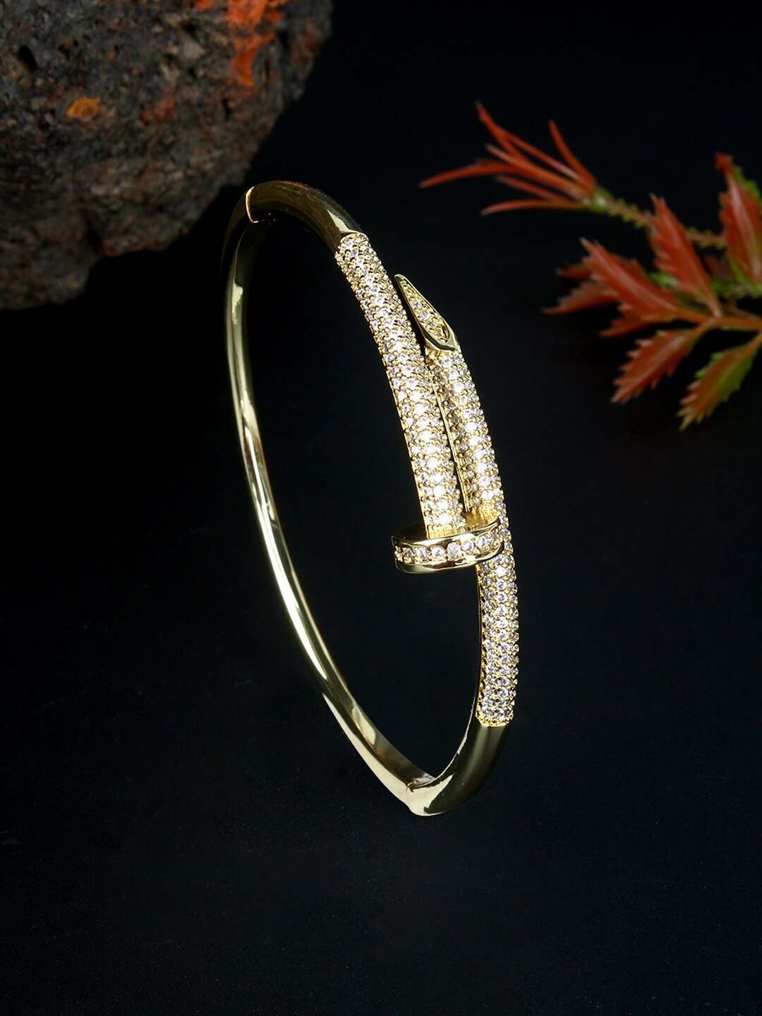 

DressBerry Cubic Zirconia Gold-Plated Bangle-Style Bracelet