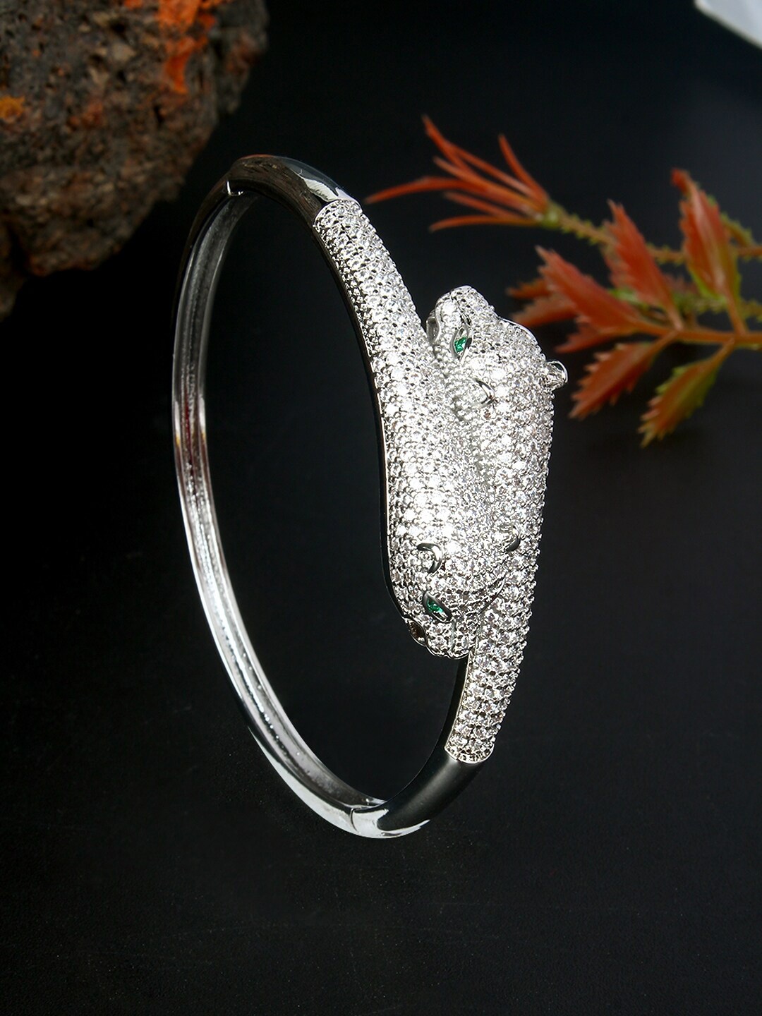 

DressBerry Green Silver-Plated Cubic Zirconia Bangle Style Bracelet