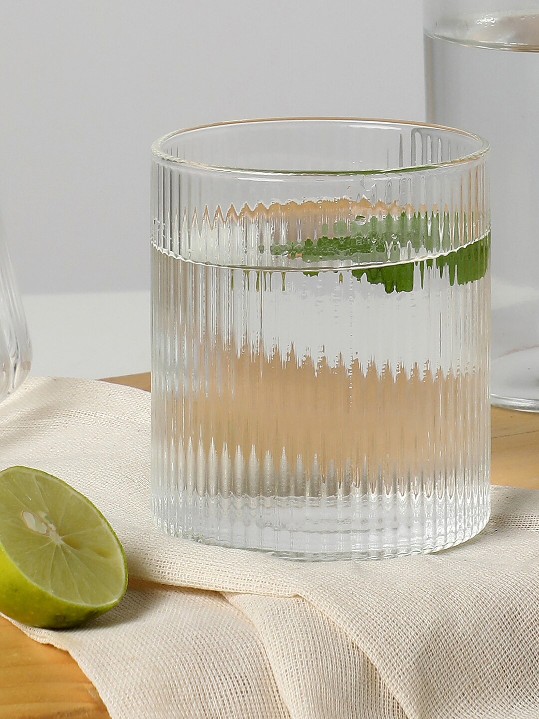 

Bonhomie Transparent Glass Tumbler