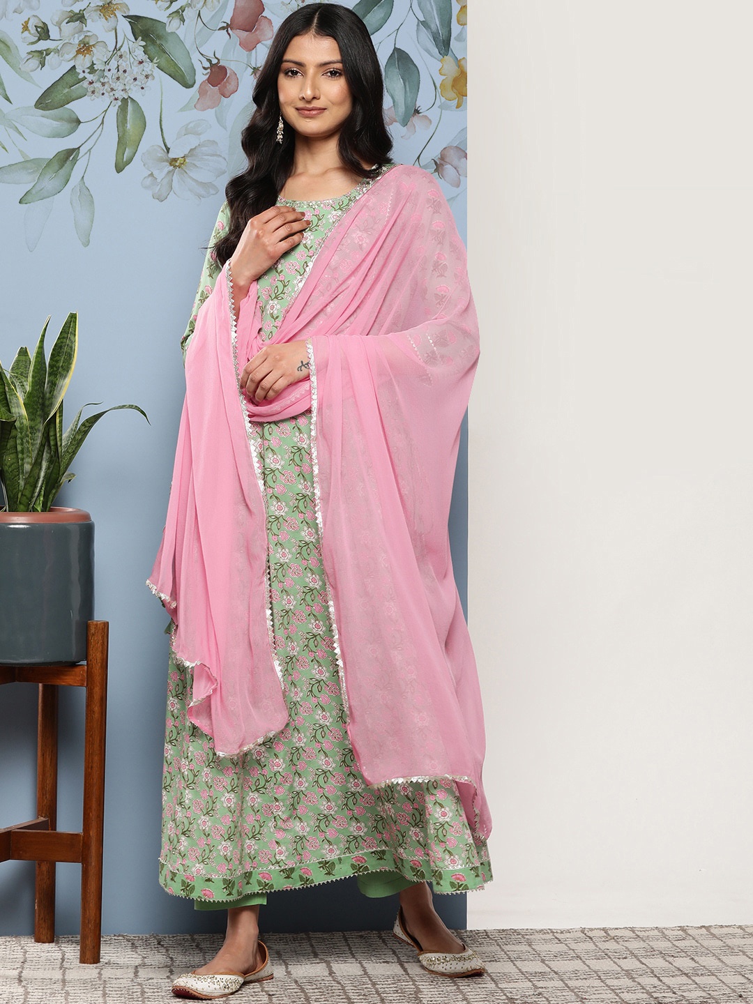 

KALINI Floral Printed Gotta Patti Pure Cotton Kurta & Trousers With Dupatta, Green