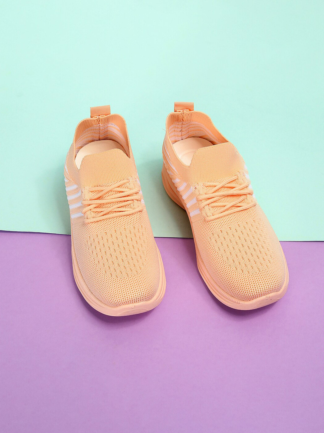 

max Girls Textured Lace-Up Running Shoes, Peach