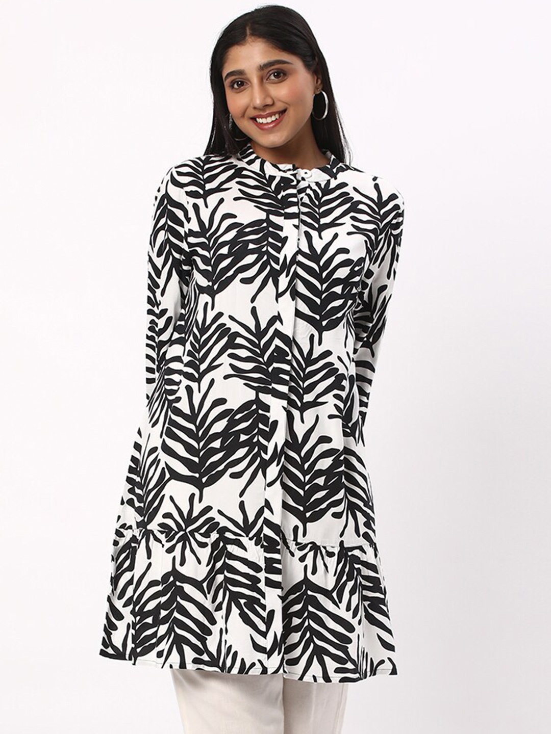 

R&B Tropical Printed Band Collar Tunic, White