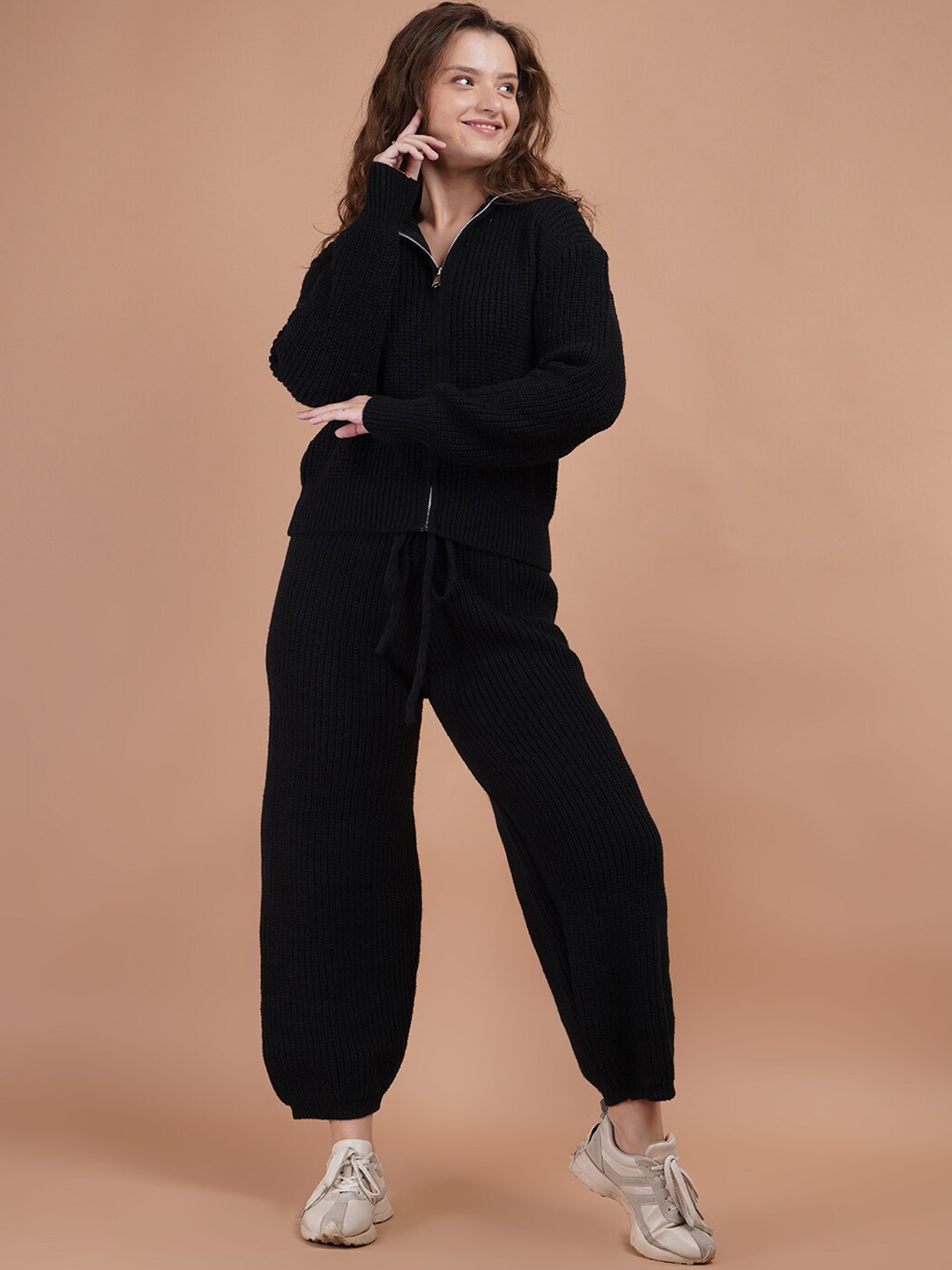 

Lugo Ribbed Sweatshirt With Trouser, Black
