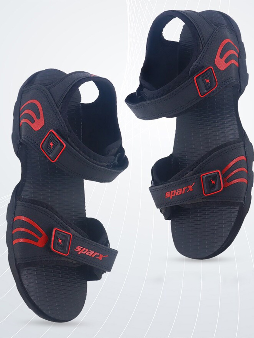 

Sparx Boys Textured Velcro Sports Sandals, Black