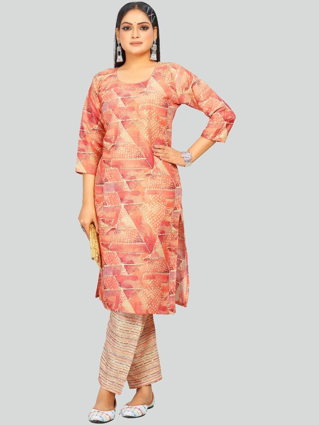 

S.K.C Abstract Printed Straight Kurta with Trousers, Peach