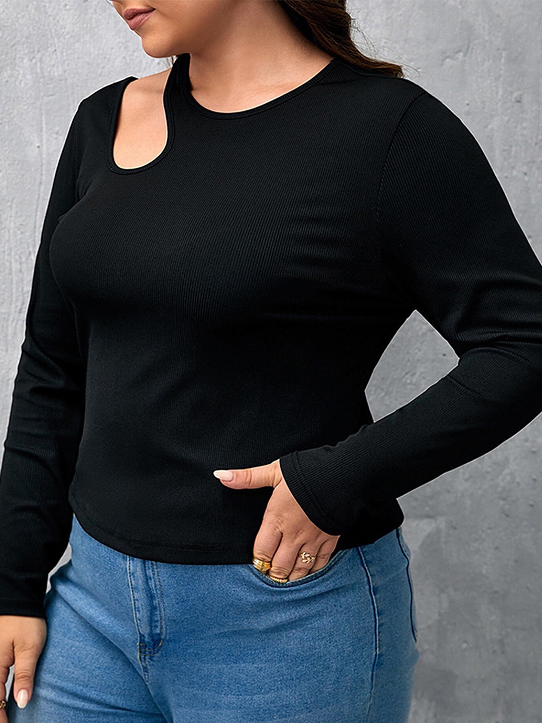 

LULU & SKY Plus Size Fitted Top, Black