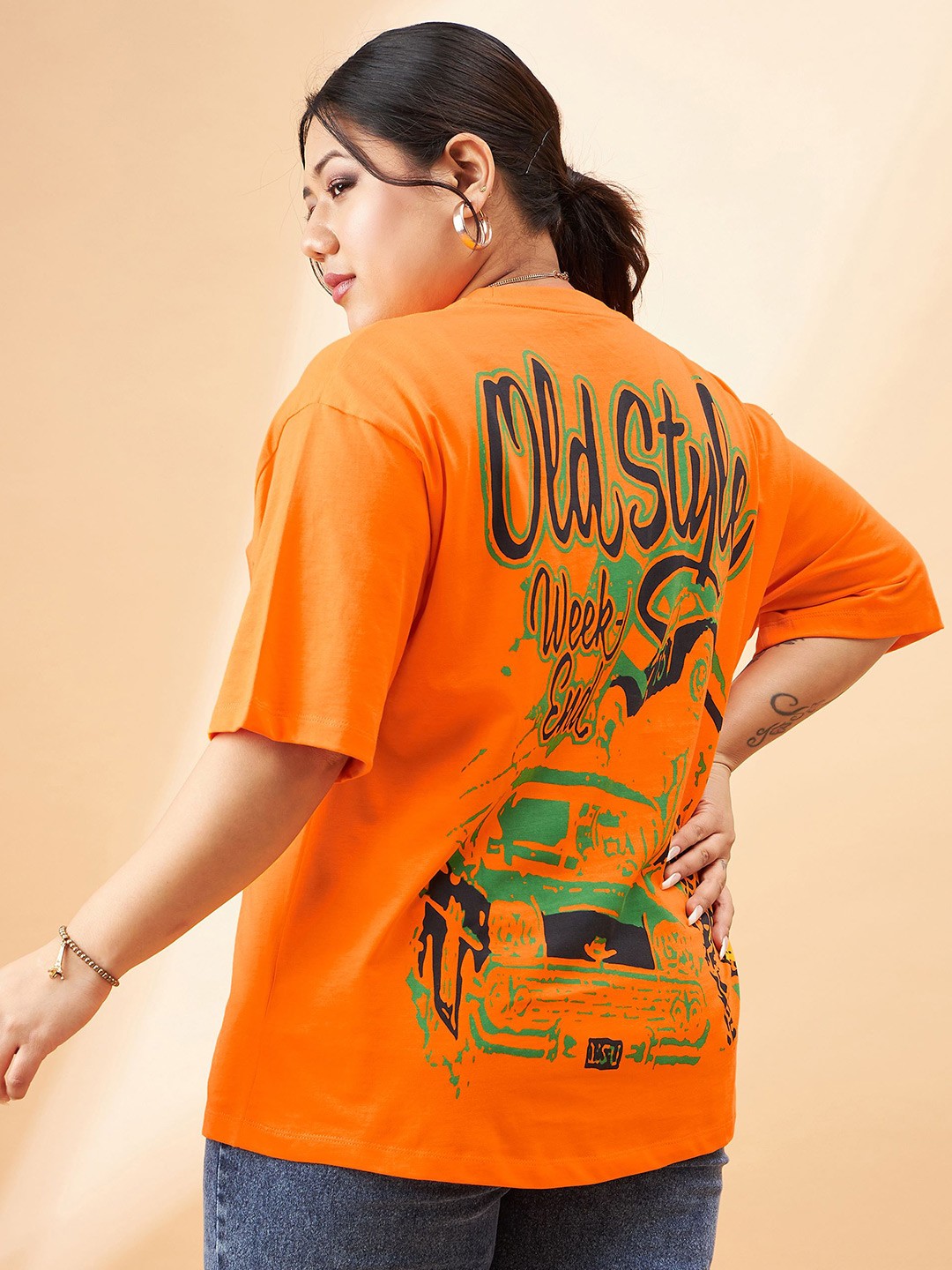 

SASSAFRAS Curve Plus Size Graphic Printed Round Neck Cotton Relaxed Fit T-shirt, Orange