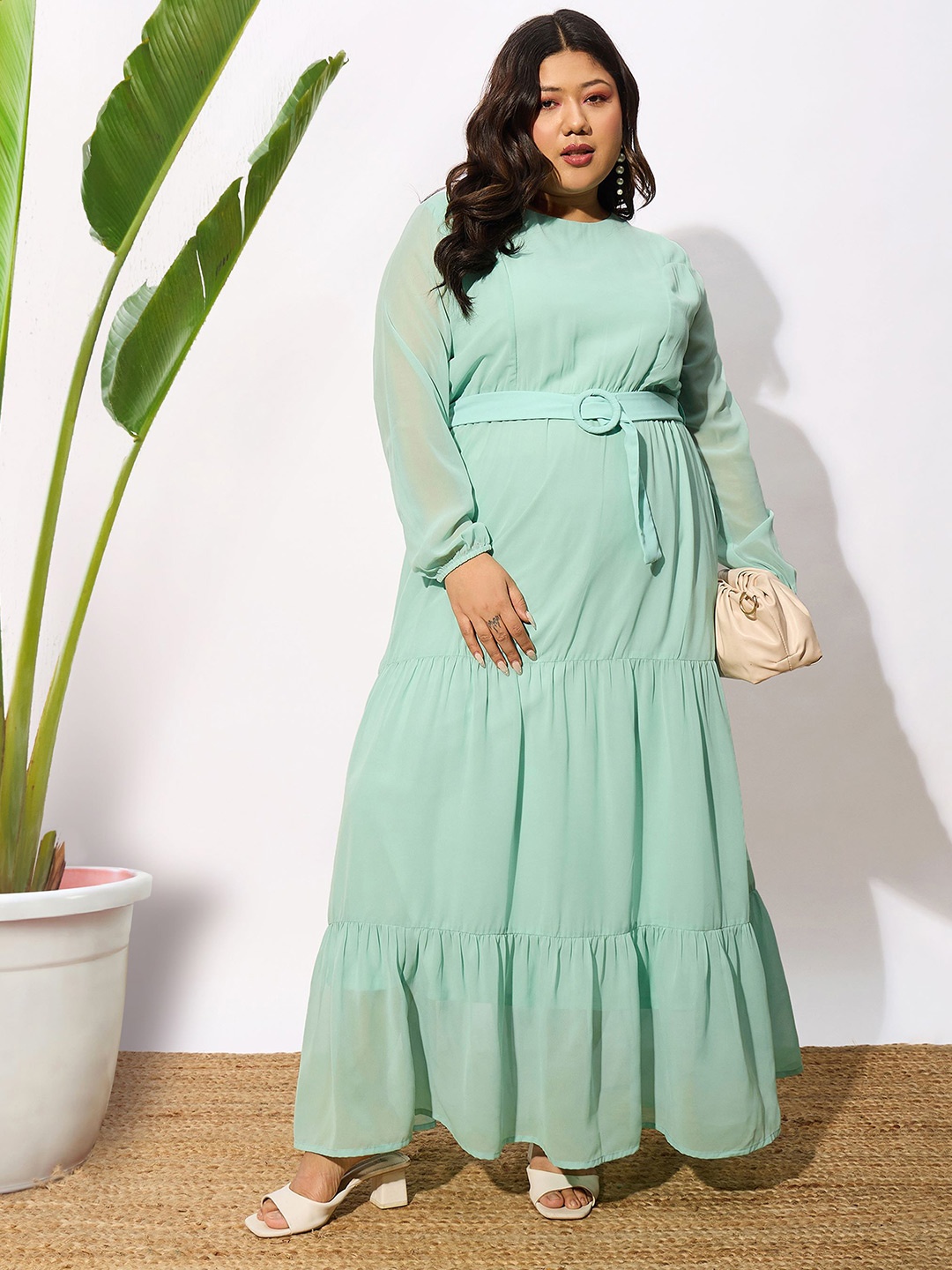 

SASSAFRAS Curve Plus Size Round Neck Maxi Dress, Green