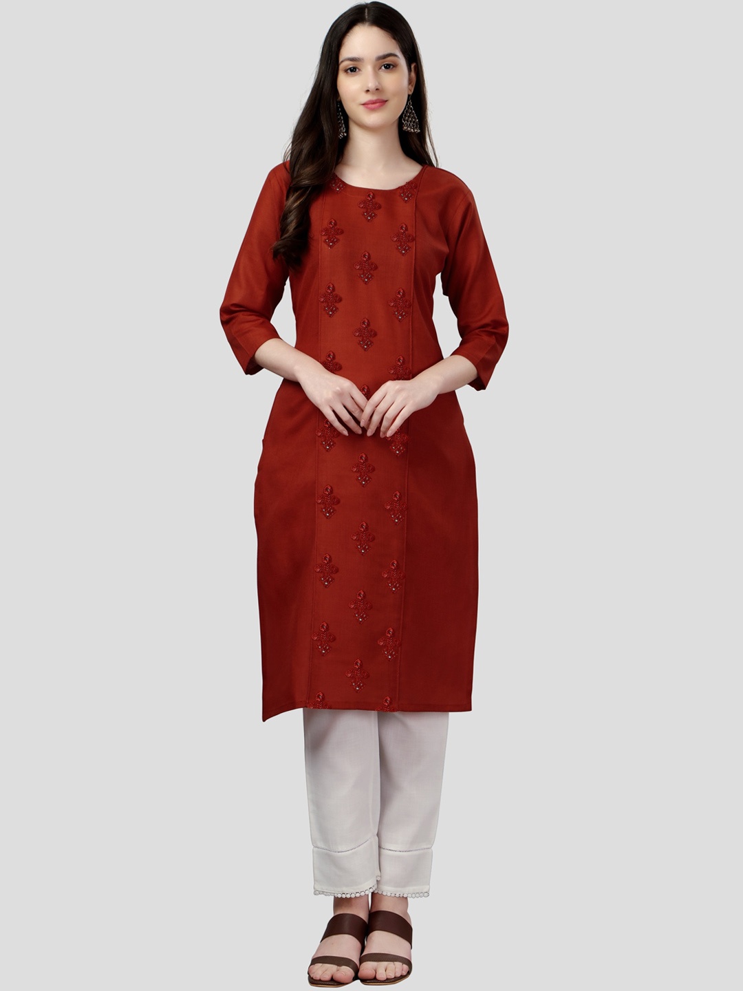 

STRICHARITRA Floral Embroidered Sequinned Cotton Straight Kurta, Orange