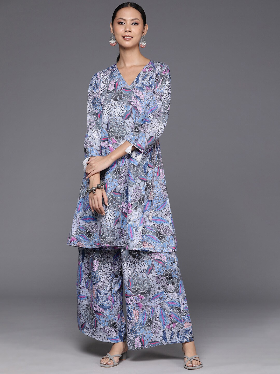 

KALINI Floral Printed Angrakha Kurta With Trousers, Grey