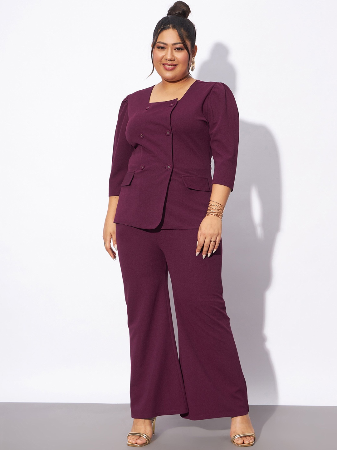 

SASSAFRAS Curve Plus Size Square Neck Coat With Trousers, Burgundy