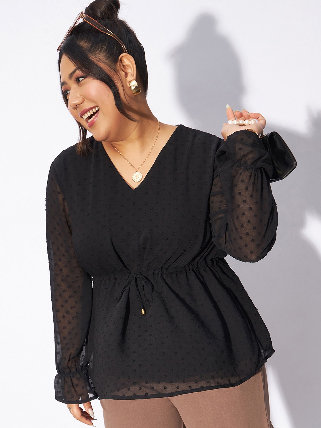 

SASSAFRAS Curve Plus Size Self Design V-Neck Peplum Top, Black