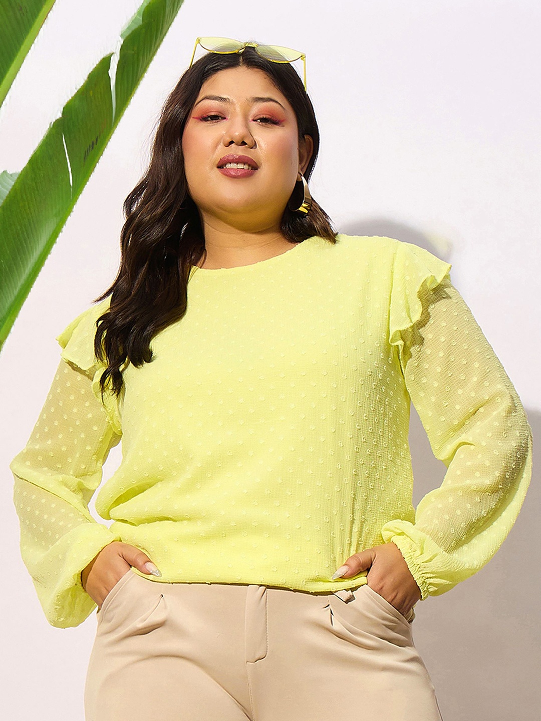 

SASSAFRAS Curve Plus Size Self Design Puff Sleeves Top, Yellow